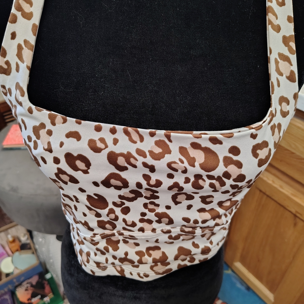 F21 NWOT Lined SZ XL Leopard Animal  Print Crop Top With Bottom Band/ Info